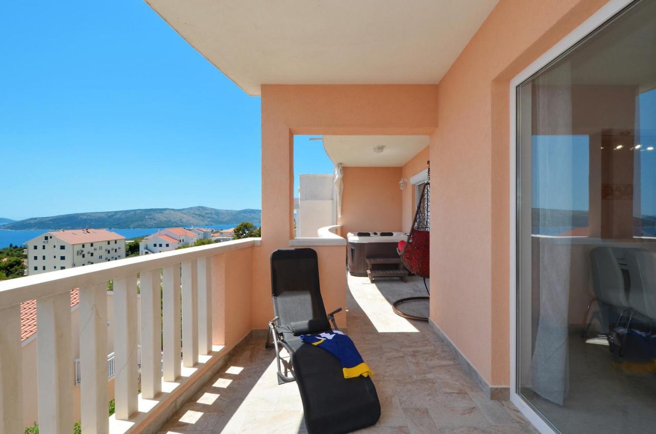 Apartment Elza Trogir Bagian luar foto