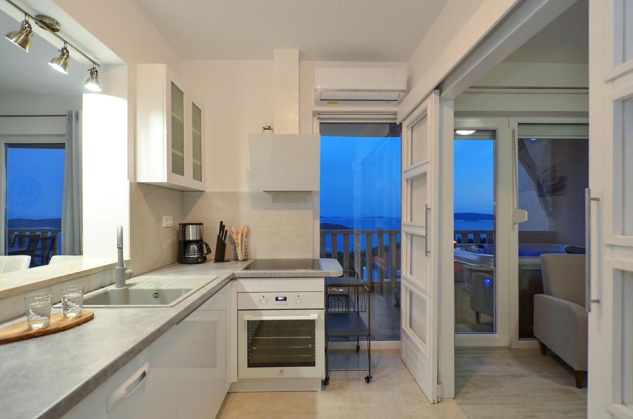 Apartment Elza Trogir Bagian luar foto