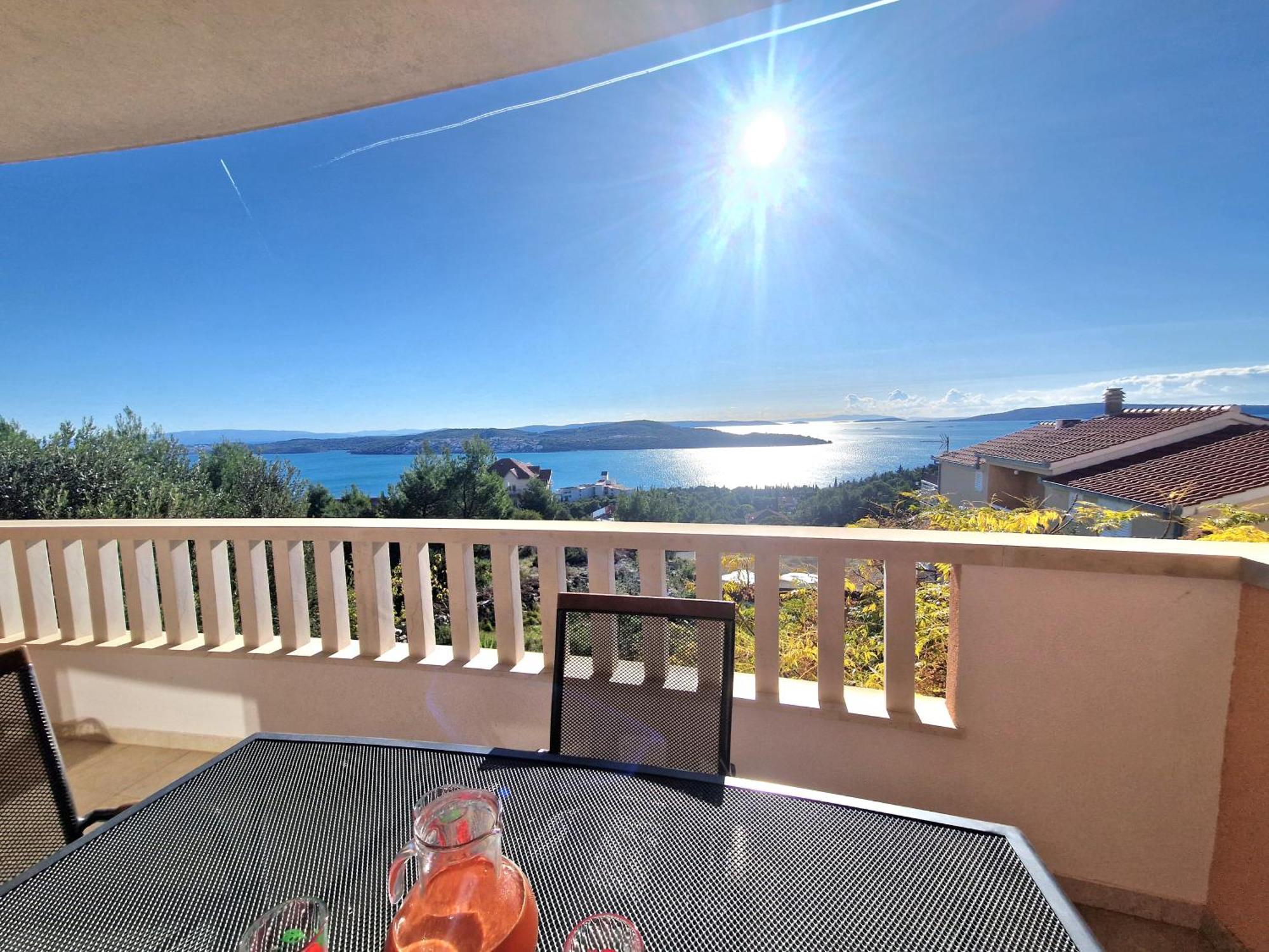 Apartment Elza Trogir Bagian luar foto